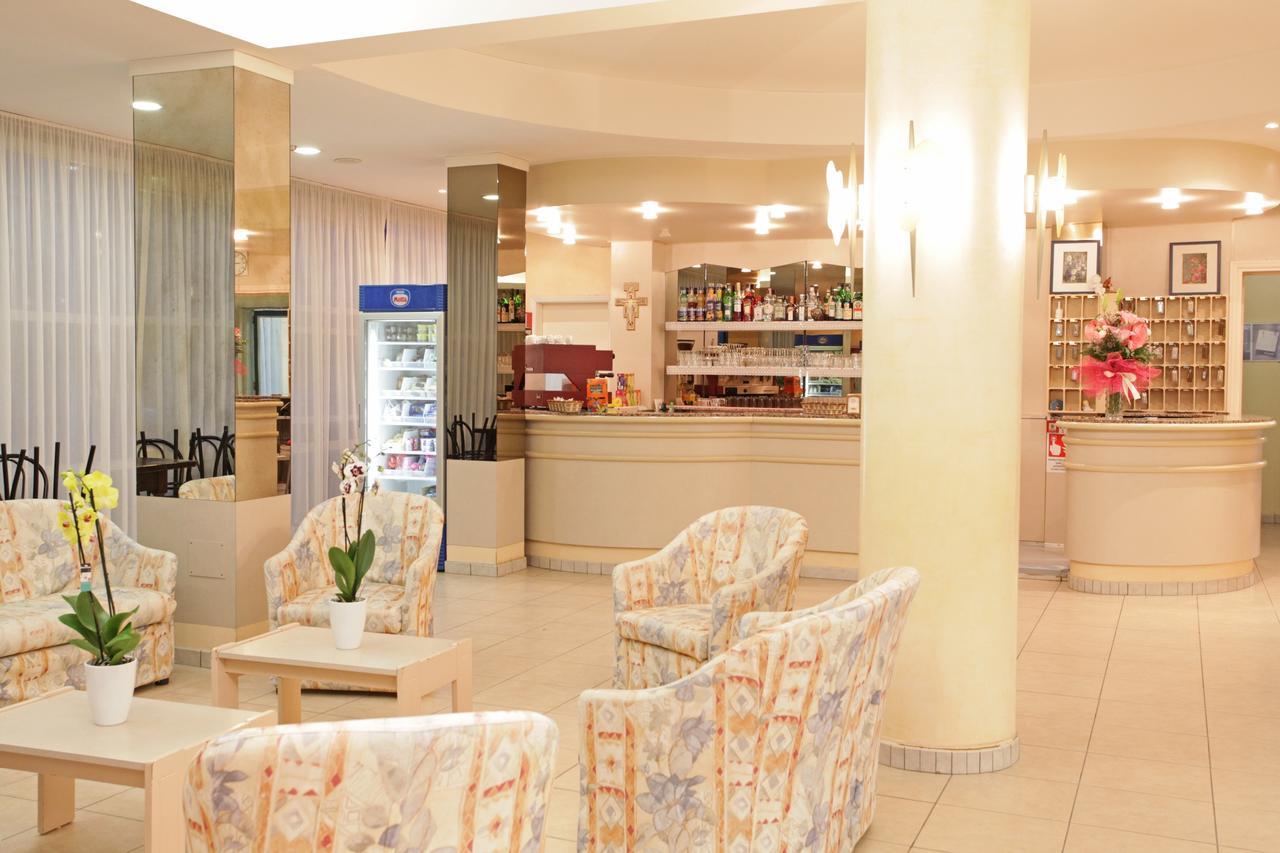 Hotel Santa Maria Cervia Exterior photo